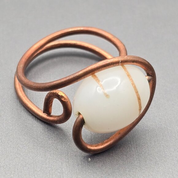 VTG Handcrafted Copper & Glass Bead Wire Rings Sizes 6 7 8 Multicolored - Picture 4 of 8